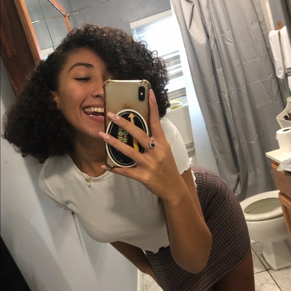 Meet your Posher, Maisy - Picture 3 of 3